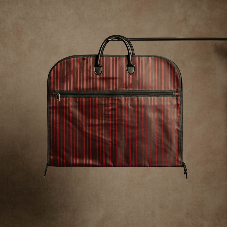MAISON Suit Carrier - Red
