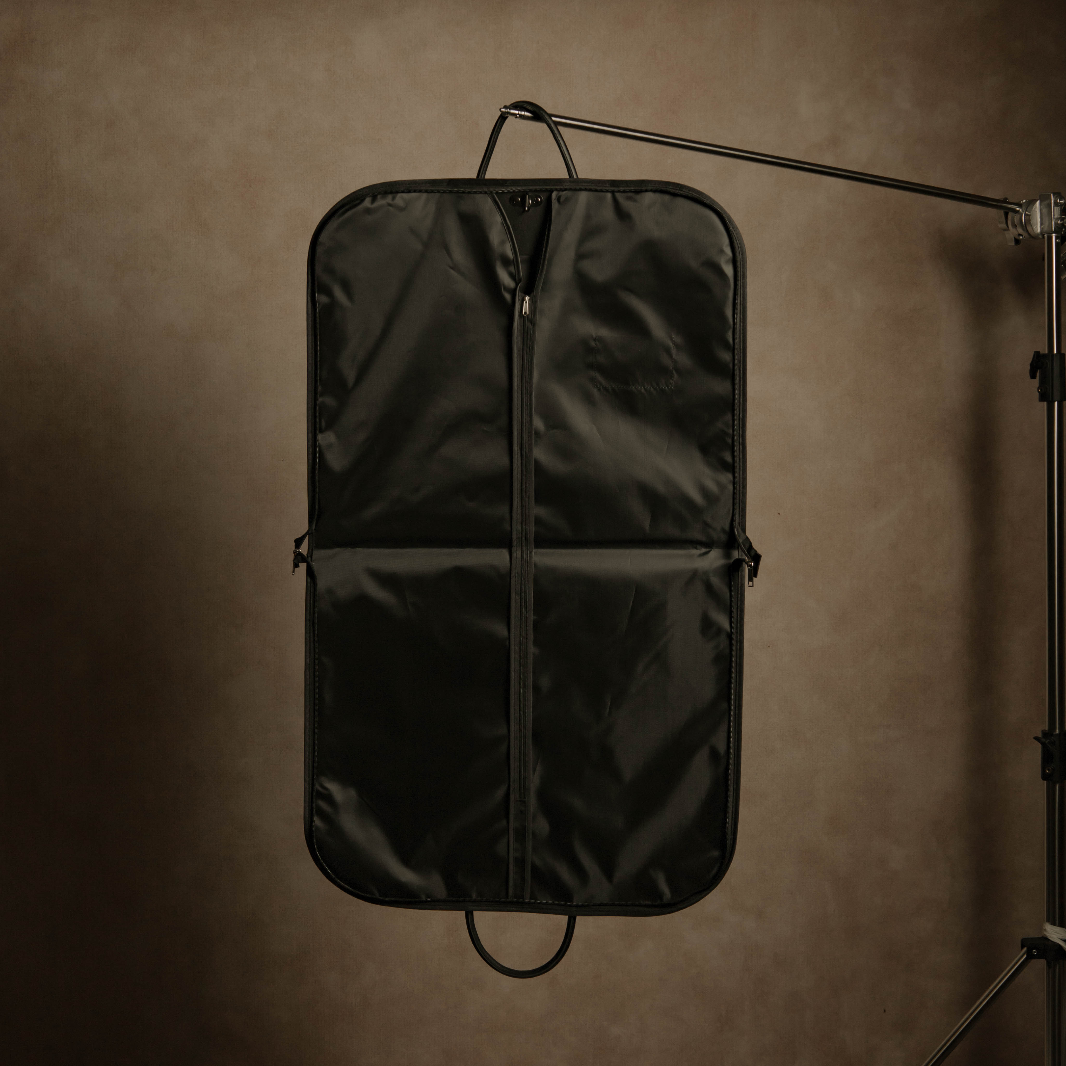 ATELIER Suit Carrier - Slate Gray