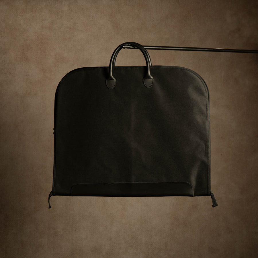 ATELIER Suit Carrier - Classic Black