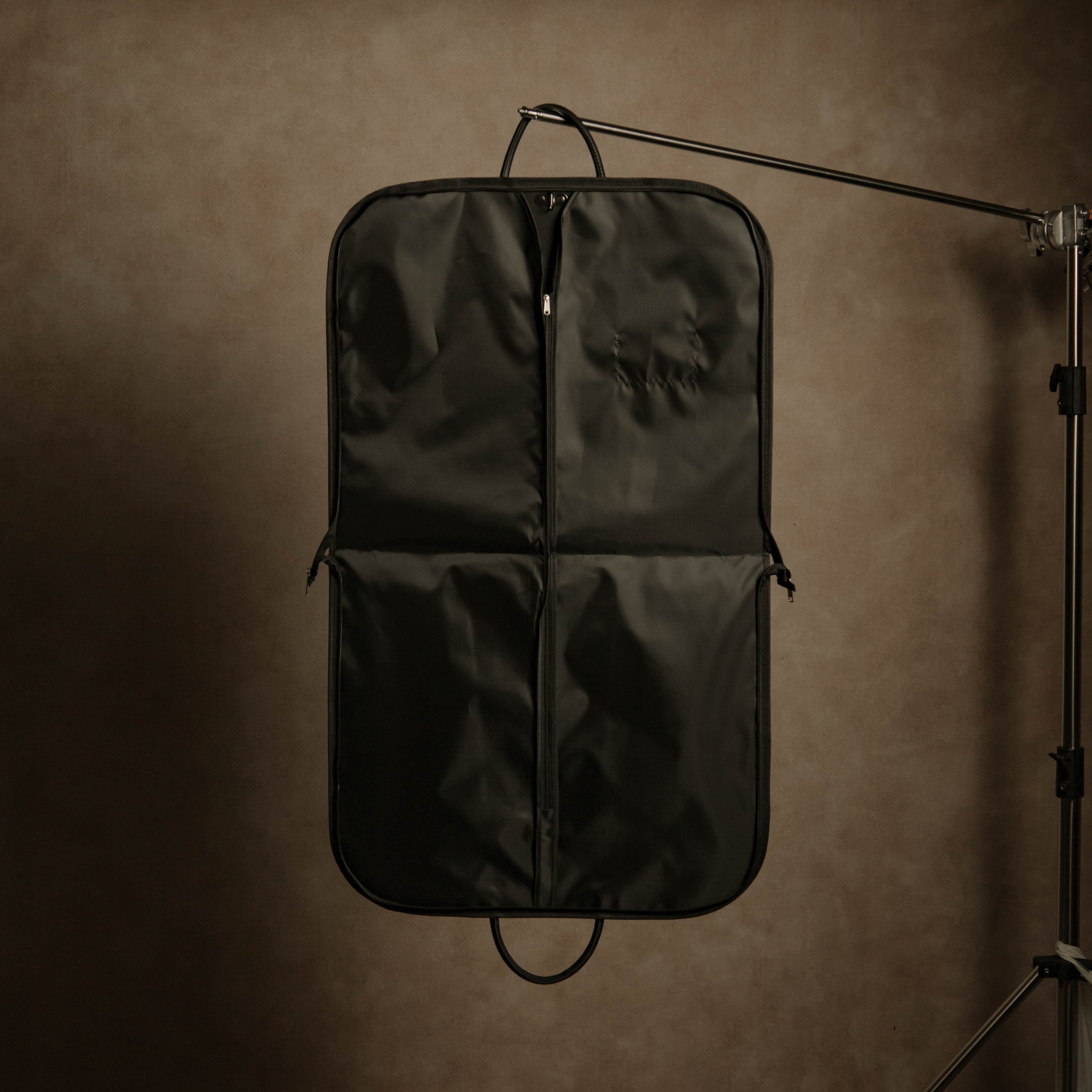 ATELIER Suit Carrier - Hazelnut