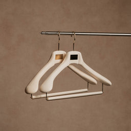 STUDIO Vinyl-Finish Resin Suit Hanger - Porcelain